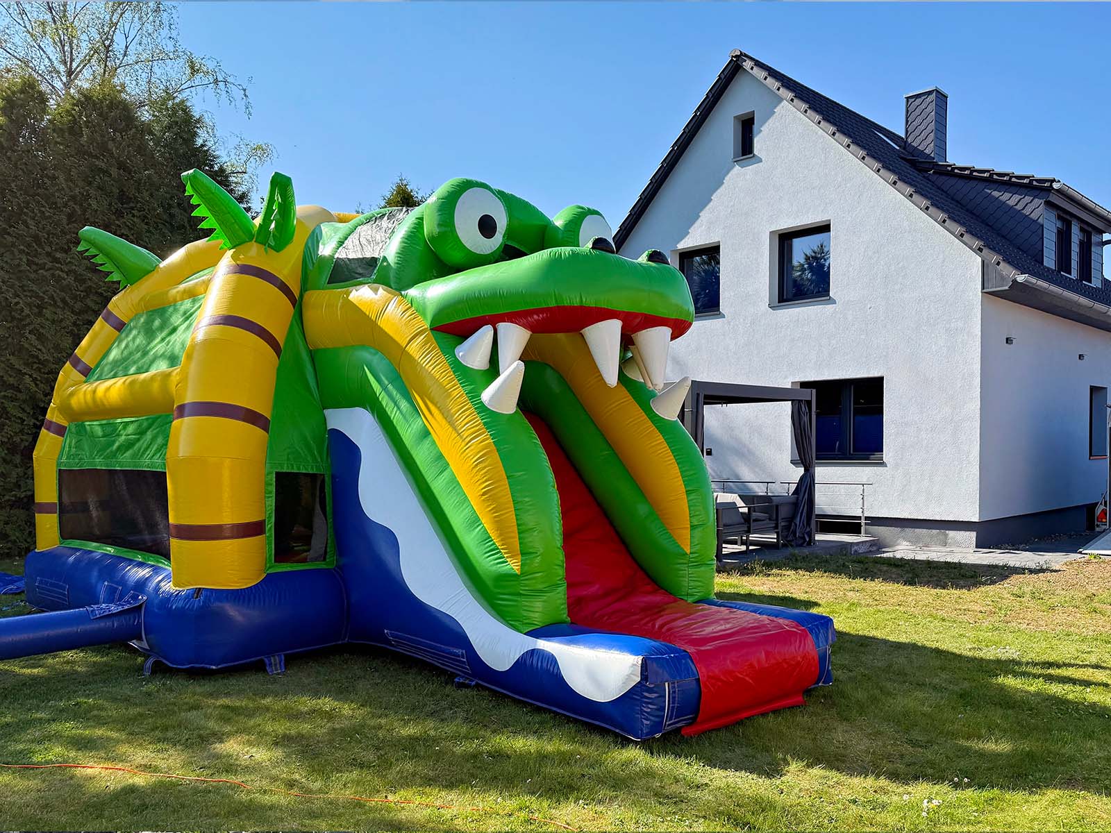 Hüpfburg Krokodil – Ansicht 4